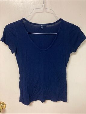GAP Navy Scoop Neck Short Sleeve Tee
